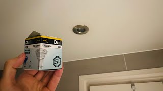 Guide to replacing a ceiling spot light bulb  LED bulb [upl. by Peder]