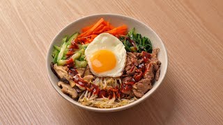 Korean bibimbap recipe  An easy and quick dinner [upl. by Aleirbag558]