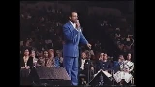 Bishop Carlton Pearson  quotOld Songsquot Medley 2  Live At AZUSA 95 [upl. by Suter]