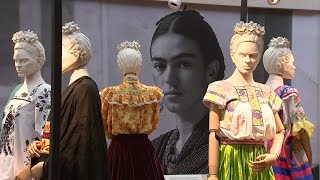 Frida Kahlo Timeless exhibit opens in Glen Ellyn  ABC7 Chicago [upl. by Auburn]