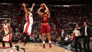 Deron Williams Turns Up the Heat in Miami l April 10 2017 [upl. by Ikkaj142]