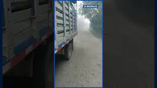 Terror en Arauca Carro bomba en Batallón deja dos civiles muertos y cinco soldados heridos [upl. by Kalle]