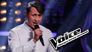 August Dahl  Nervous  The Voice Norge 2017  Blind Auditions [upl. by Nealy]