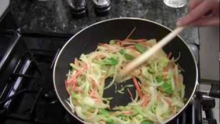 How to make vegetables chow mein with crispy noodles [upl. by Zacharia]