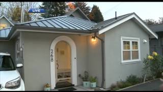 Laneway Housing Tour Checking Out A Luxury Home In Vancouver [upl. by Kcirrad233]