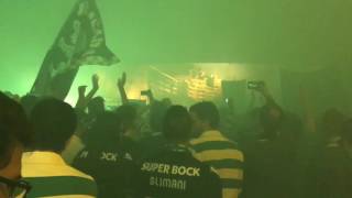 Com Todos A Cantar Grande Sporting Vais Ganhar Túnel da Luz [upl. by Arraeit]