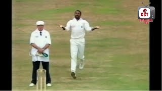 Umpire forgot to give ball to the bowler  THE best and funniest cricket video [upl. by Birchard]