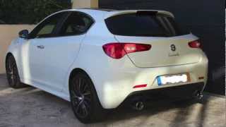 Alfa Romeo Giulietta Quadrifoglio Verde [upl. by Carthy935]