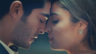 Hande Erçel Most Romantic Moment With Burak Kediz  Hayat amp Murat Most Romantic Moment [upl. by Roht]