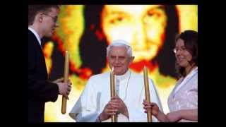 Misteri Gloriosi con Benedetto XVI [upl. by Otha547]