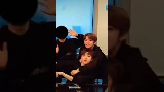 Minsung jealous moment leeknow straykids minsung hanjisung [upl. by Slotnick]