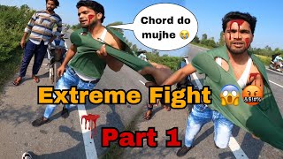 EXTREM FIGHT 🤬 WITH CHAPRI RIDER ROAD RAGE 🤬 LADAI HO GAYI CHAPRI SE 🤬 [upl. by Rondon63]