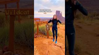 RUNNING IN THE MONUMENT VALLEY 🤠 I did a loop around the rock Mitten Butte running sport [upl. by Jara730]