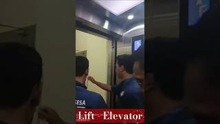 Jokko Salah Faham Di Lift  Elevator lift liftelevator elevator [upl. by Swift]