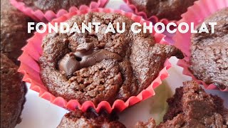 Fondant chocolat à la farine de quinoa ultra rapide [upl. by Anitniuq533]