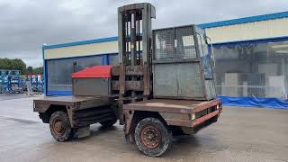 Lansing Linde side loader forklift [upl. by Chucho]