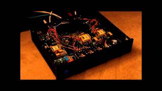 Hypex UcD400 amp startup [upl. by Enelloc104]