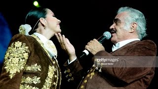 Con un Mismo Corazon  Ana Gabriel amp Vicente Fernández [upl. by Atinihc]