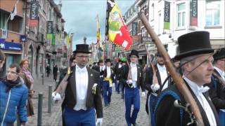 Le cortège des Arbalétriers Visétois 2016 [upl. by Nosirrah]