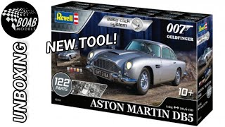 NEW Aston Martin DB5 Unboxing  Bond 007 Goldfinger  124 Revell Model kit [upl. by Tsnre]