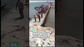 DetikDetik Jembatan Roboh di Pulau Hatta Maluku Tengah channelpewartatv viralvideo [upl. by Nyleda]