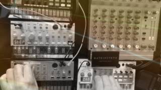 Motor City Detroit Techno Live Korg Volca Beats Sample Keys Bass [upl. by Eisenhart]