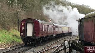 Santa train departs Shackerstone on the Battlefieldline railway Christmas Eve 2023 [upl. by Eylatan701]