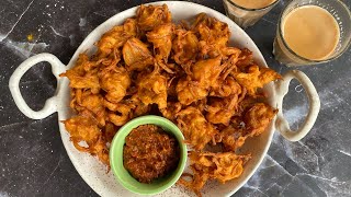 Kanda Bhaji Recipe  कुरकुरे प्याज के पकौड़े  Perfect Crispy Onion Pakoda Recipe  Veg Crispy Pakoda [upl. by Atineg159]