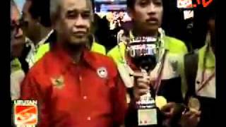 iProud  Timnas U17 Juara HKFA Intl Youth Football Tournament 2012 tiba di Indonesiaflv [upl. by Safir963]