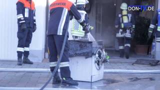 Waschmaschine löst größeren Feuerwehreinsatz in Harburg aus [upl. by Kain]