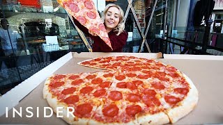 Biggest Pizza In Las Vegas Is 30 Inches [upl. by Warthman]