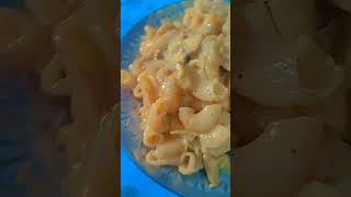 Creamy mushroom cheesey pasta pasta pastalover creamymacaroni whitesaucepasta mushroompasta [upl. by Nahtaneoj]