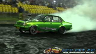 MUNTED SUPERCHARGED ROTARY GEMINI BURNOUT AT SUPERNATS 2013 [upl. by Aeneus]