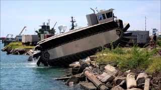 US Marines Experimental Amphibious Vehicle Ultra HeavyLift Amphibious Connector UHAC HD [upl. by Nitsed]