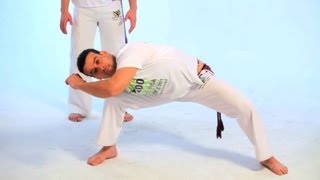 How to Do the Esquiva  Capoeira [upl. by Steady]