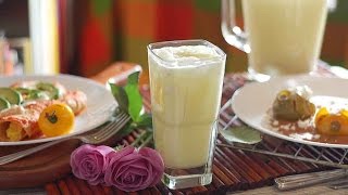 Agua fresca de coco y piña [upl. by Fianna]