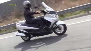 SUZUKI Burgman 200 Road Test WEB Mr Bike [upl. by Htebasile]