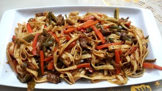 Beef Pad Thai Noodles  Spicy Pad Thai Noodles Recipe  how to make Spicy Beef Pad Thai Noodles [upl. by Eeneg430]