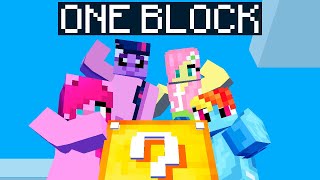 My Little Pony Plays Minecraft One Lucky Block [upl. by Ullyot375]