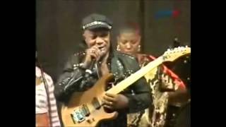 KOFFI olomide theatre de la verdure Etoile détat  Yoka mbonda  animation equalizer [upl. by Akimas]