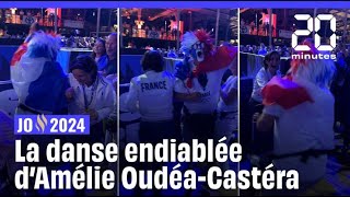 JO 2024  La danse de la victoire dAmélie OudéaCastéra après le match des Bleus au rugby à 7 [upl. by Poirer]