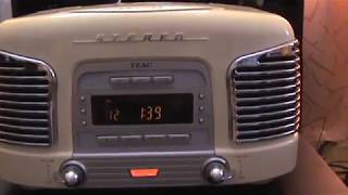 Teac radio retro stereo [upl. by Ynaffik]