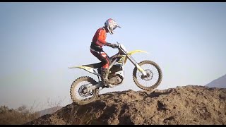 SurRon Storm Bee  La electromovilidad en una moto enduro [upl. by Otto265]