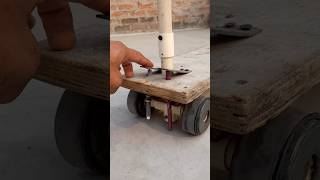 skateboard me breaking system lga diya skateboard breaking experiment trendingvideo [upl. by Nnyloj]