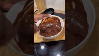 Mousse au chocolat onctueuse et mousseuse 🤍🍫cooking shorts food easycooking [upl. by Adlesirc545]