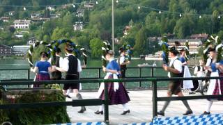 floss musik tracht tradition bayern feuerwerk seefest rottach egern feuerwerk [upl. by Enaud]