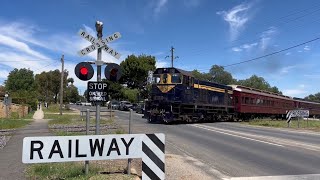 Johnstone Street Level Crossing Castlemaine Victoria Victorian Goldfields Railway [upl. by Yerot]