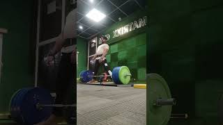 160 kg lift pass insta closegriplatpulldown like automobile backworkoutathomenoequipment [upl. by Ecinahc966]