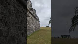 ¿Cómo es por FUERA las Murallas de la Ciudad Heroica de Cartagena de Indias [upl. by Ahsimot]