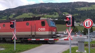 Level crossing near Sillian Austria [upl. by Lirrehs]